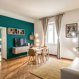 https://brera-suite-milan.italymilanhotels.net
